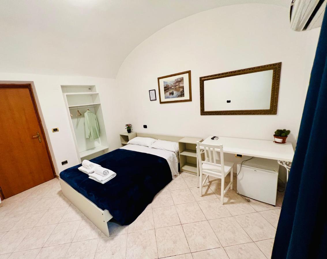 Hotel Pisa Рим Екстер'єр фото