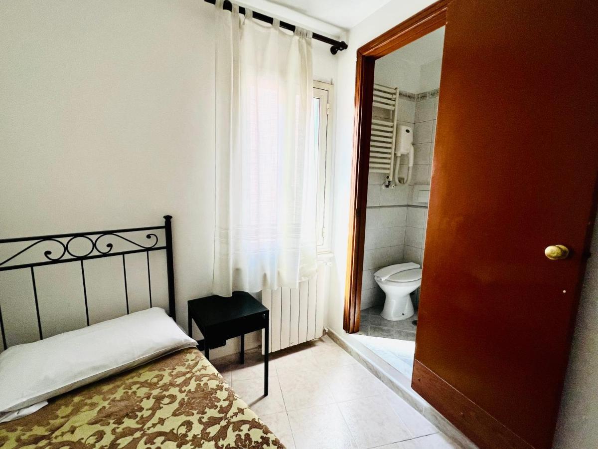 Hotel Pisa Рим Екстер'єр фото
