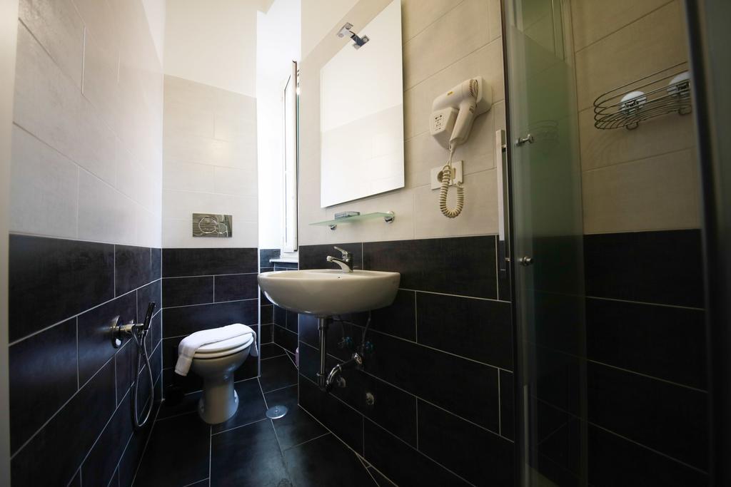 Hotel Pisa Рим Екстер'єр фото