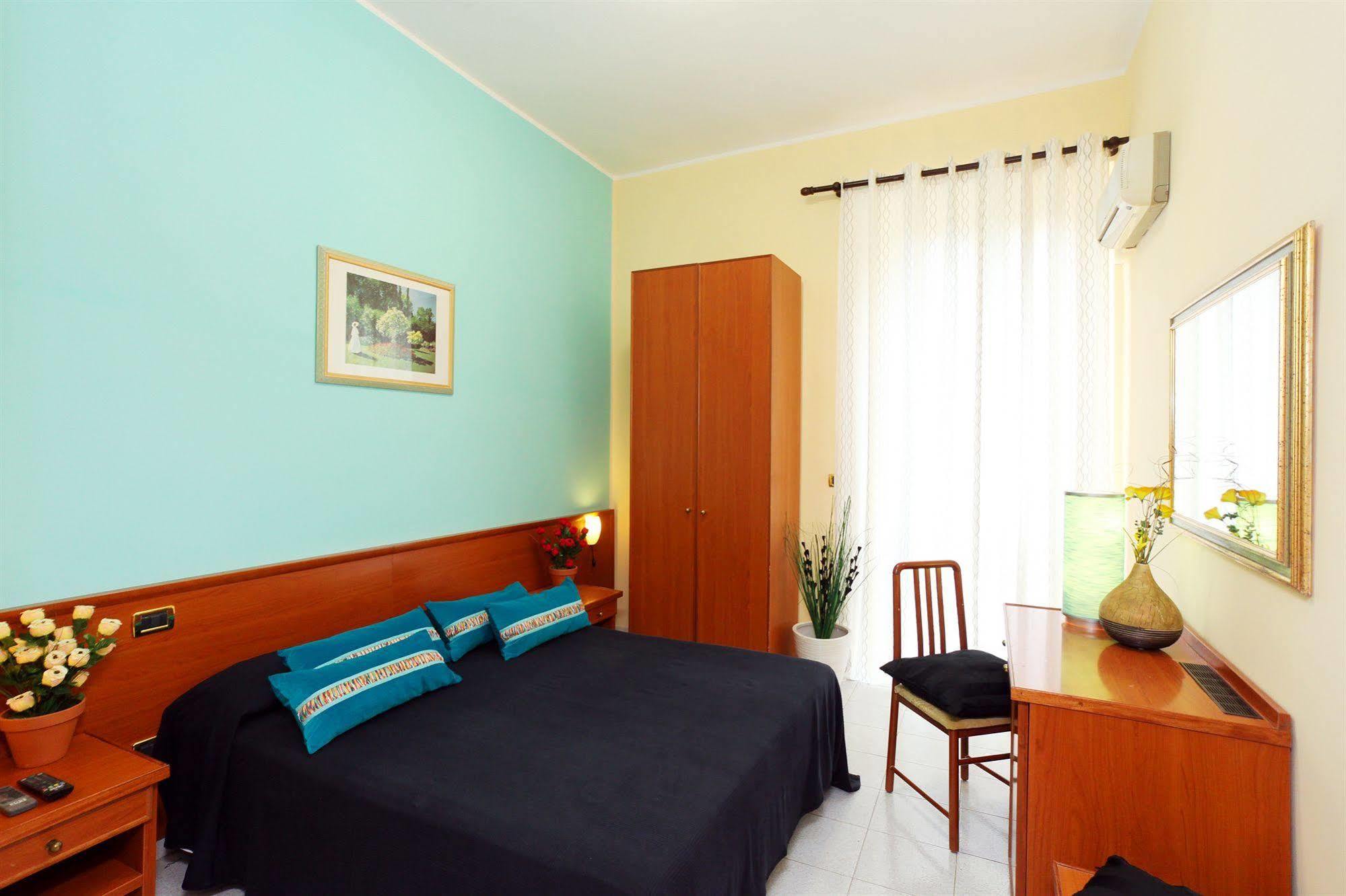 Hotel Pisa Рим Екстер'єр фото